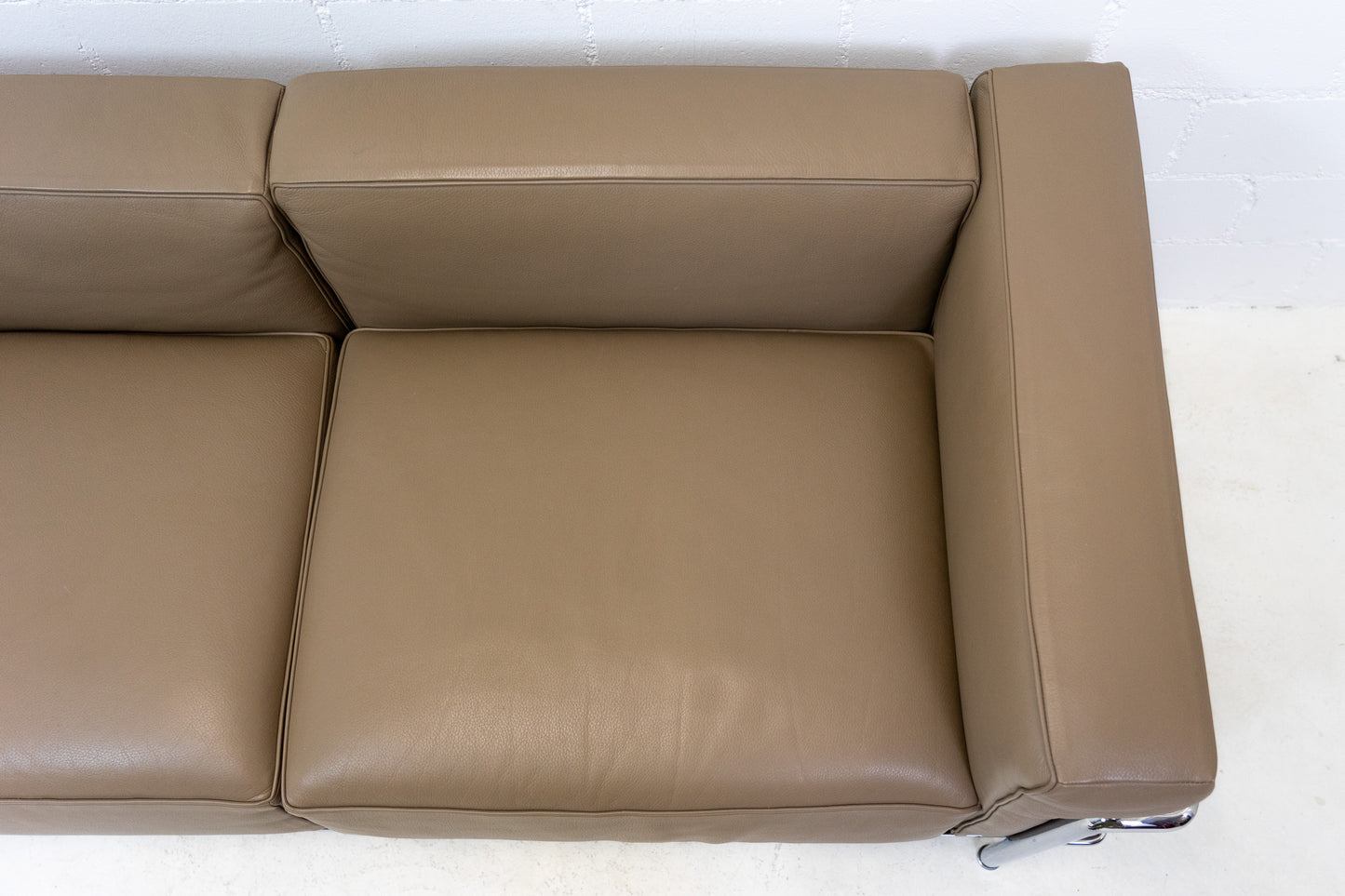 Cassina LC3 Sofa Leder Nr. 2