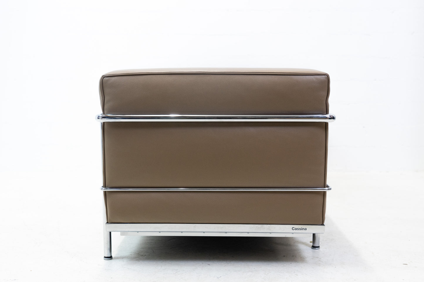 Cassina LC3 Sofa Leder Nr. 2