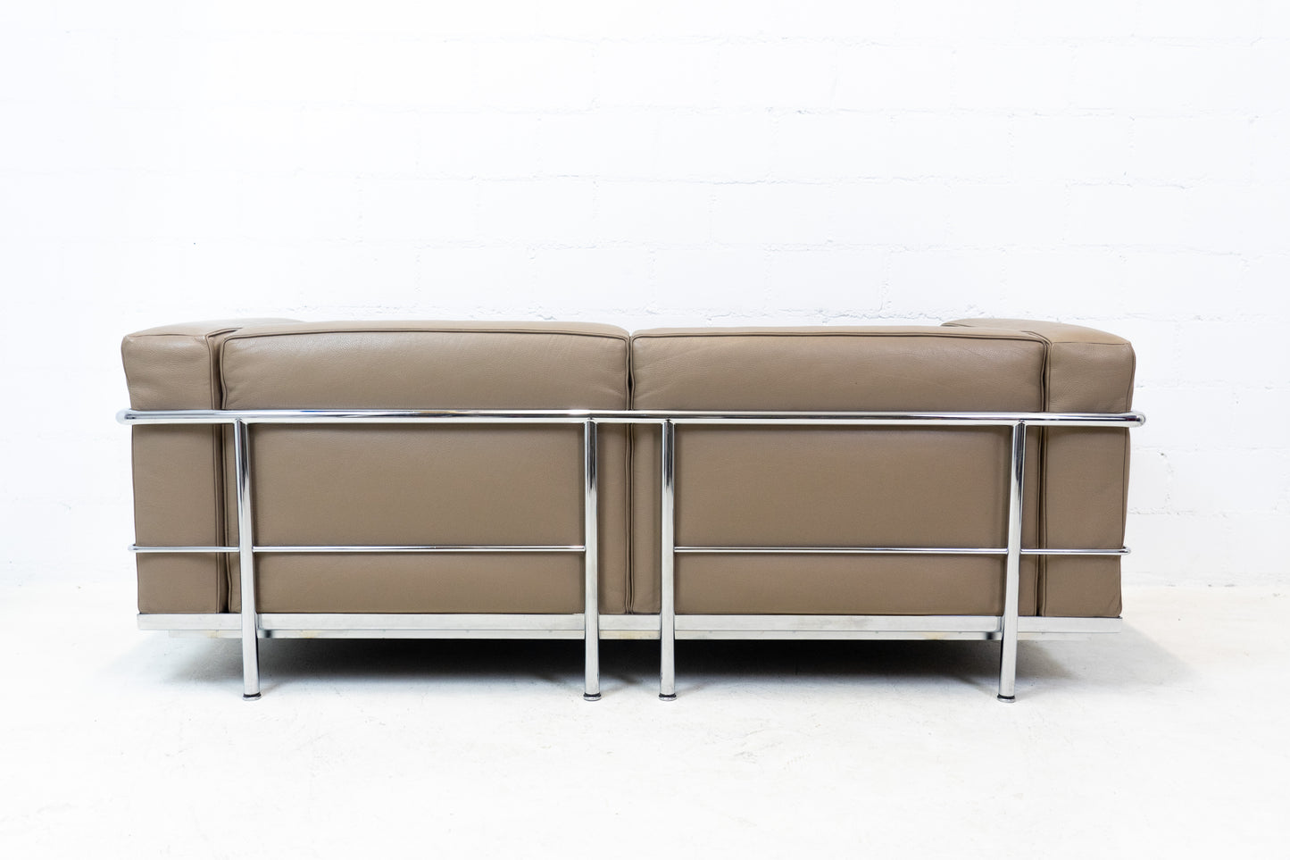 Cassina LC3 Sofa Leder Nr. 2