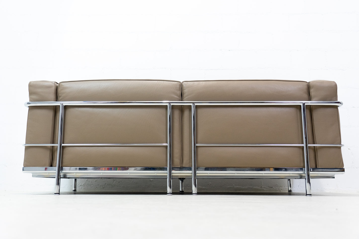 Cassina LC3 Sofa Leder Nr. 2