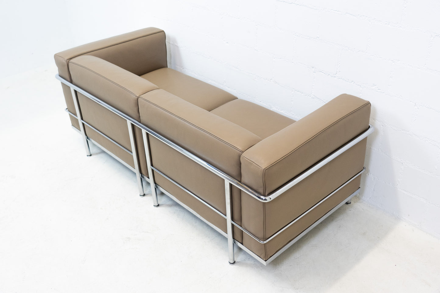 Cassina LC3 Sofa Leder Nr. 2