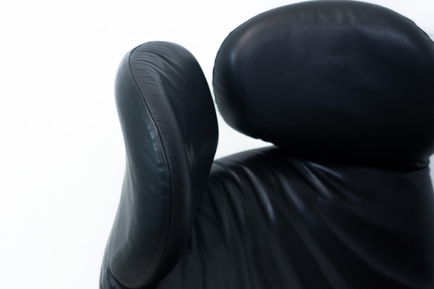 Cassina Wink Sessel Leder Nr. 7