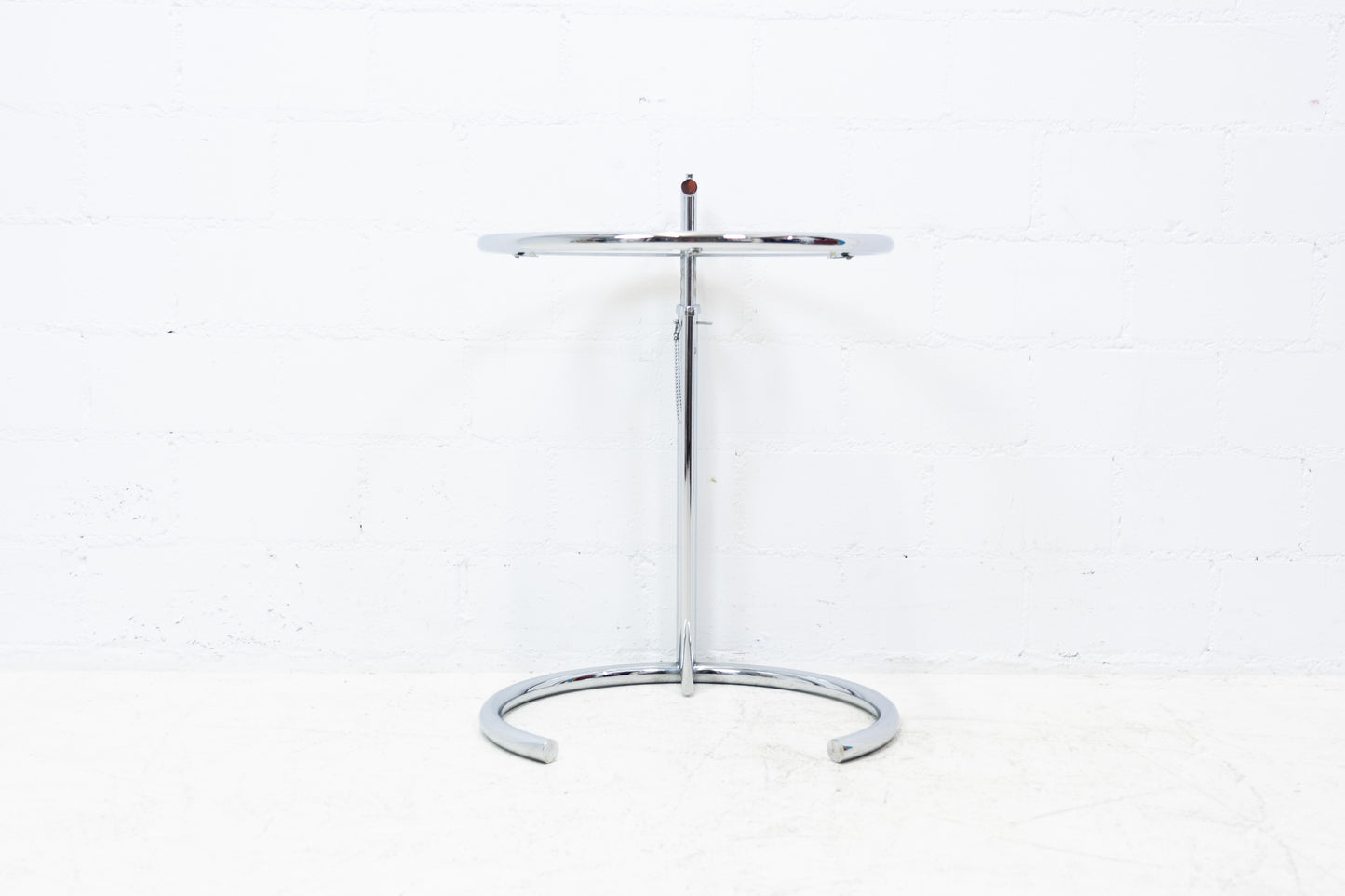 Classicon Adjustable Table E1027