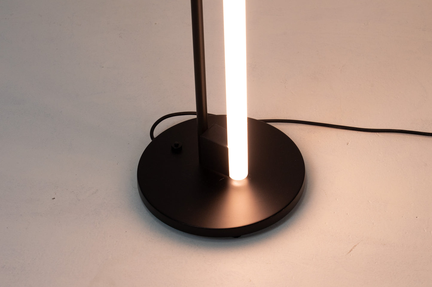 Classicon Tube Light Stehleuchte Nr. 1