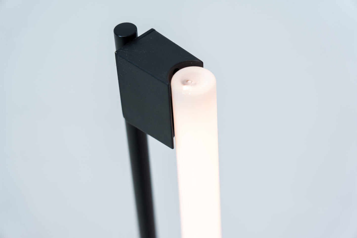 Classicon Tube Light Stehleuchte Nr. 1