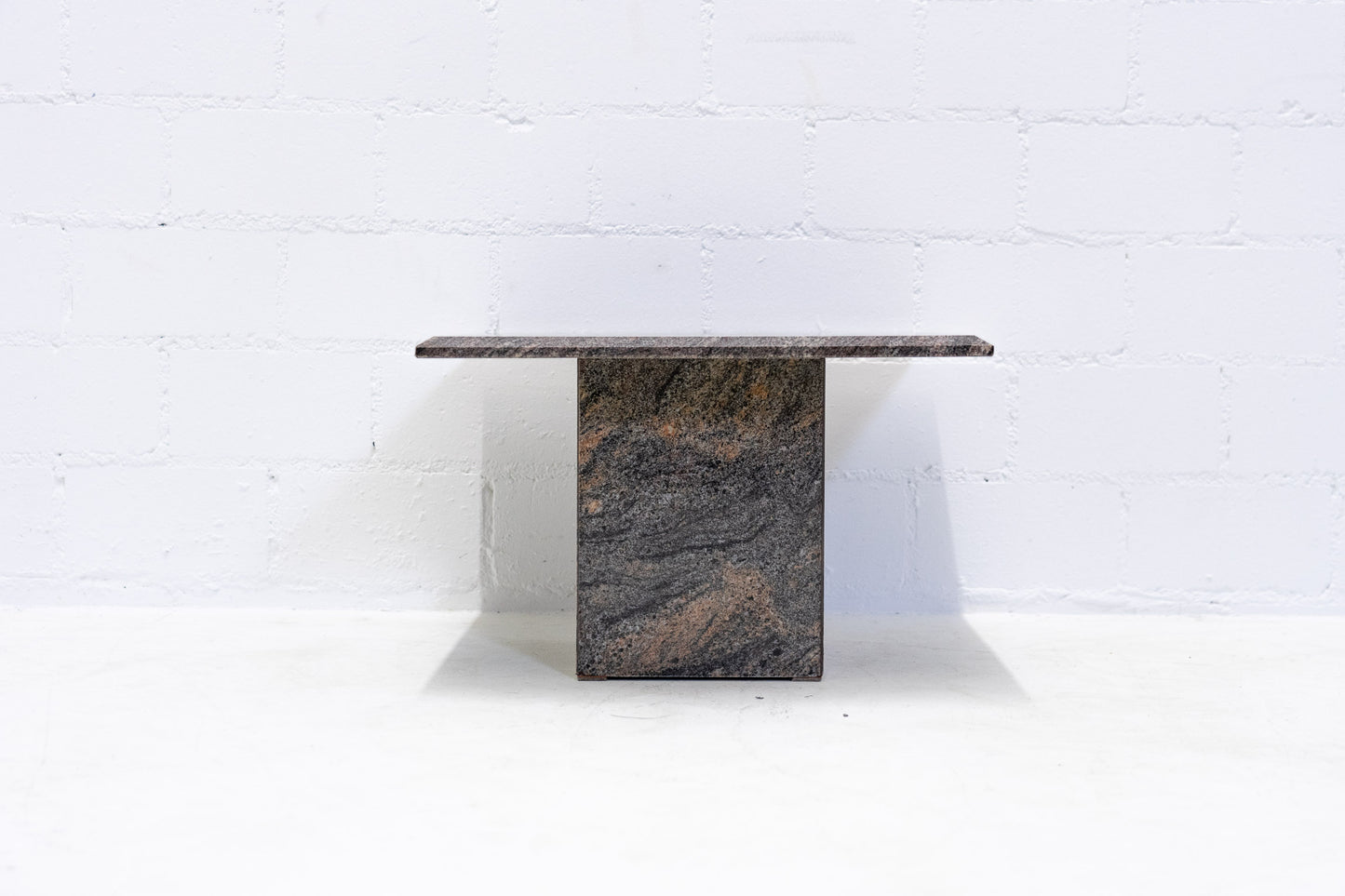 Couchtisch Granit Nr. 2
