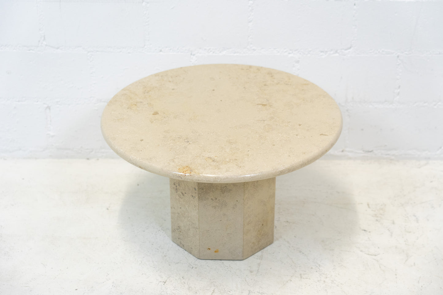 Couchtisch Jurakalk Nr. 1