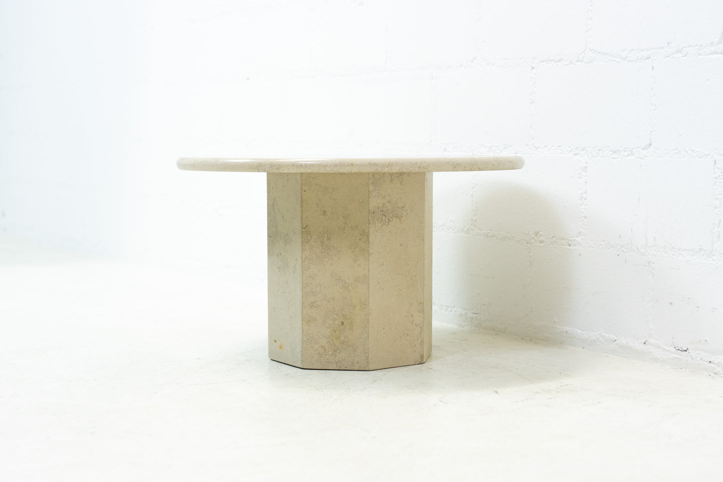 Couchtisch Jurakalk Nr. 1