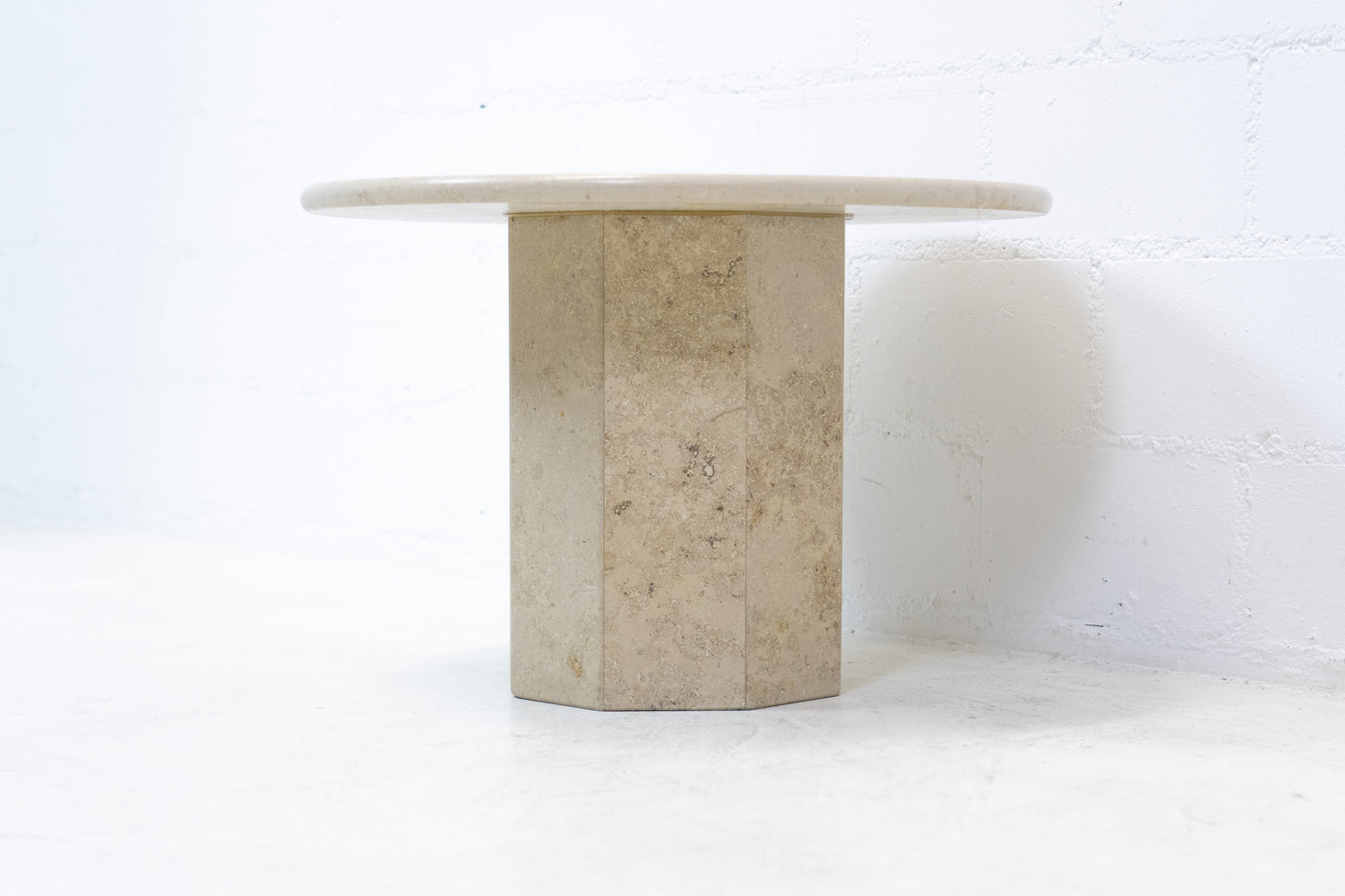 Couchtisch Jurakalk Nr. 2