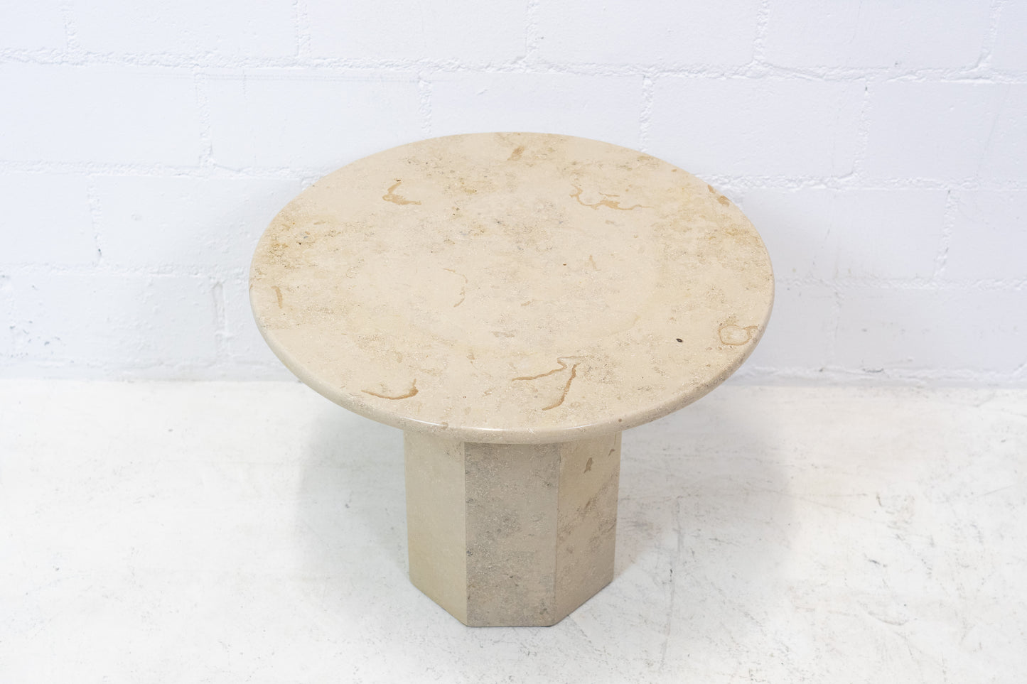 Couchtisch Jurakalk Nr. 3