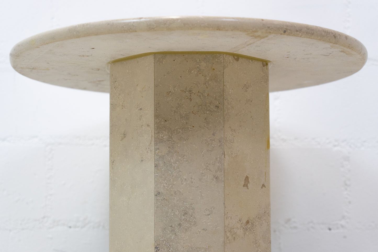 Couchtisch Jurakalk Nr. 3