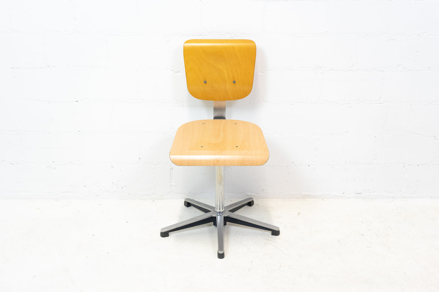 Embru Schulstuhl Nr. 7