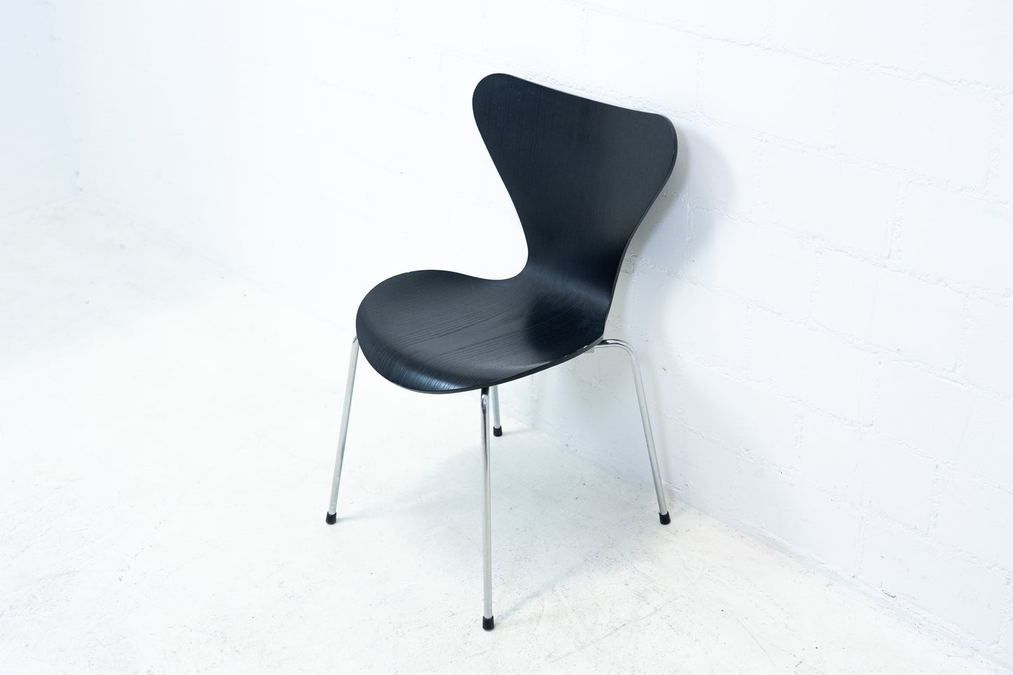 Fritz Hansen 3107 Stuhl Schwarz