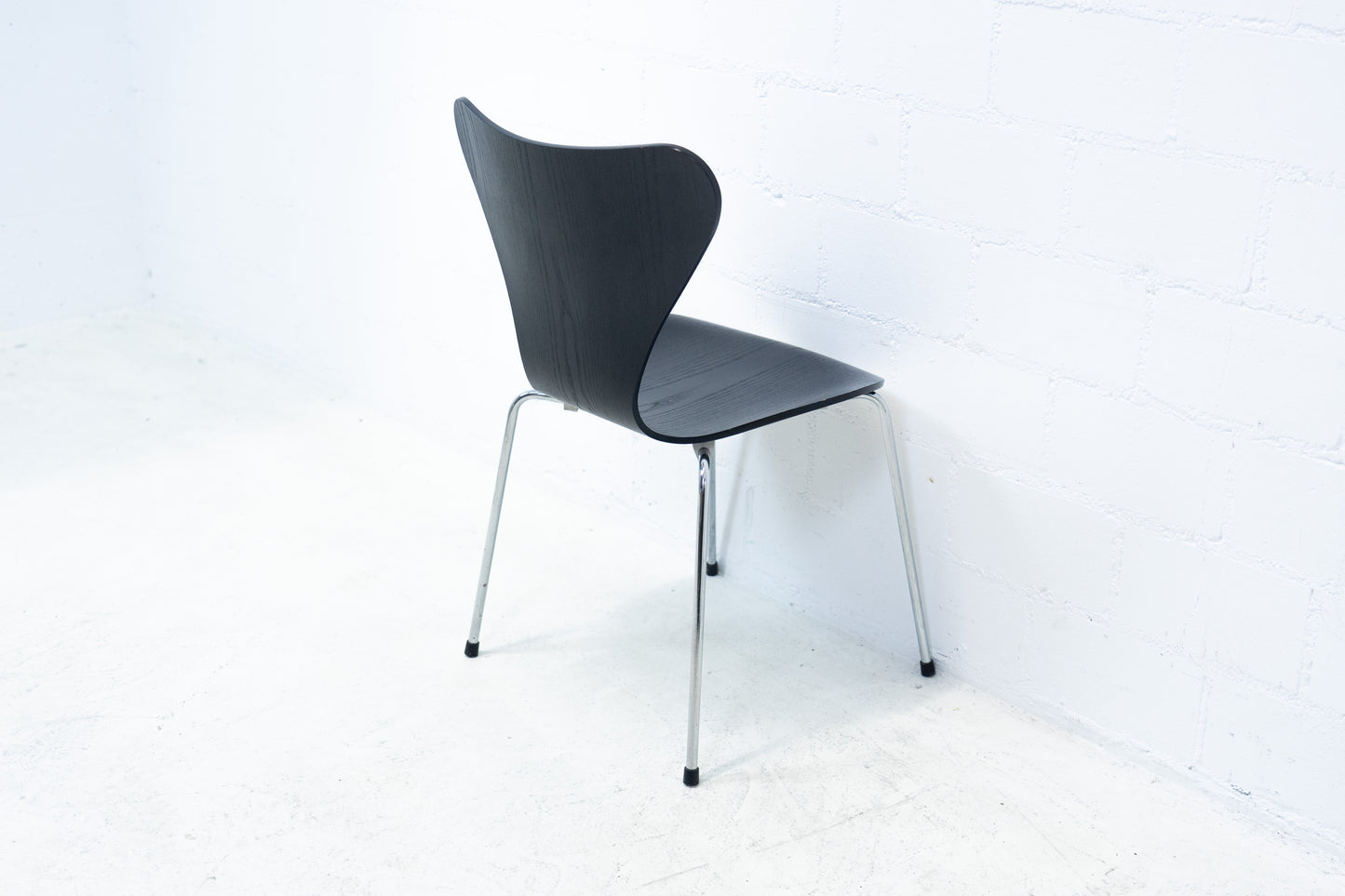 Fritz Hansen 3107 Stuhl Schwarz