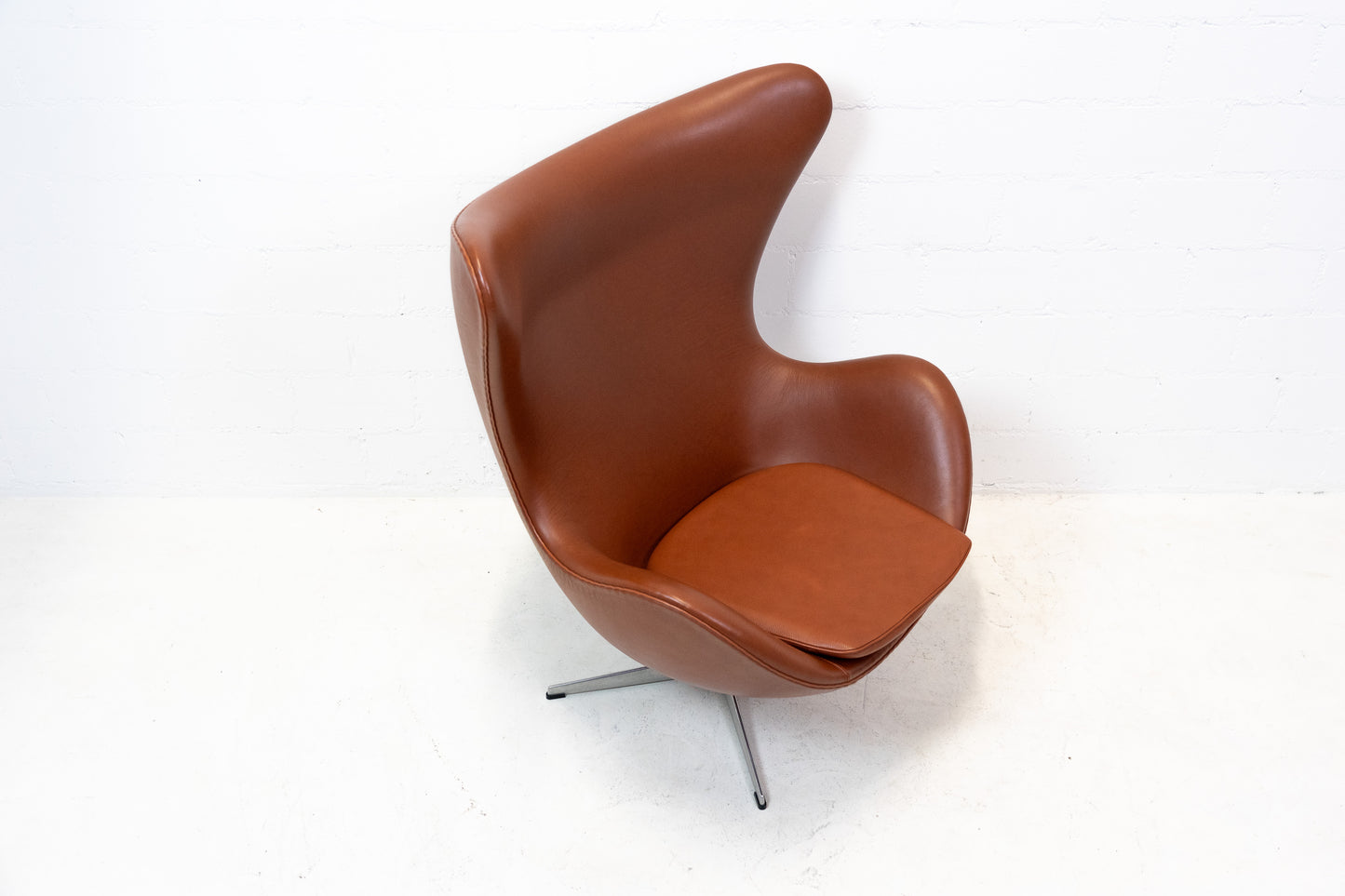Fritz Hansen Egg Chair Nr. 1