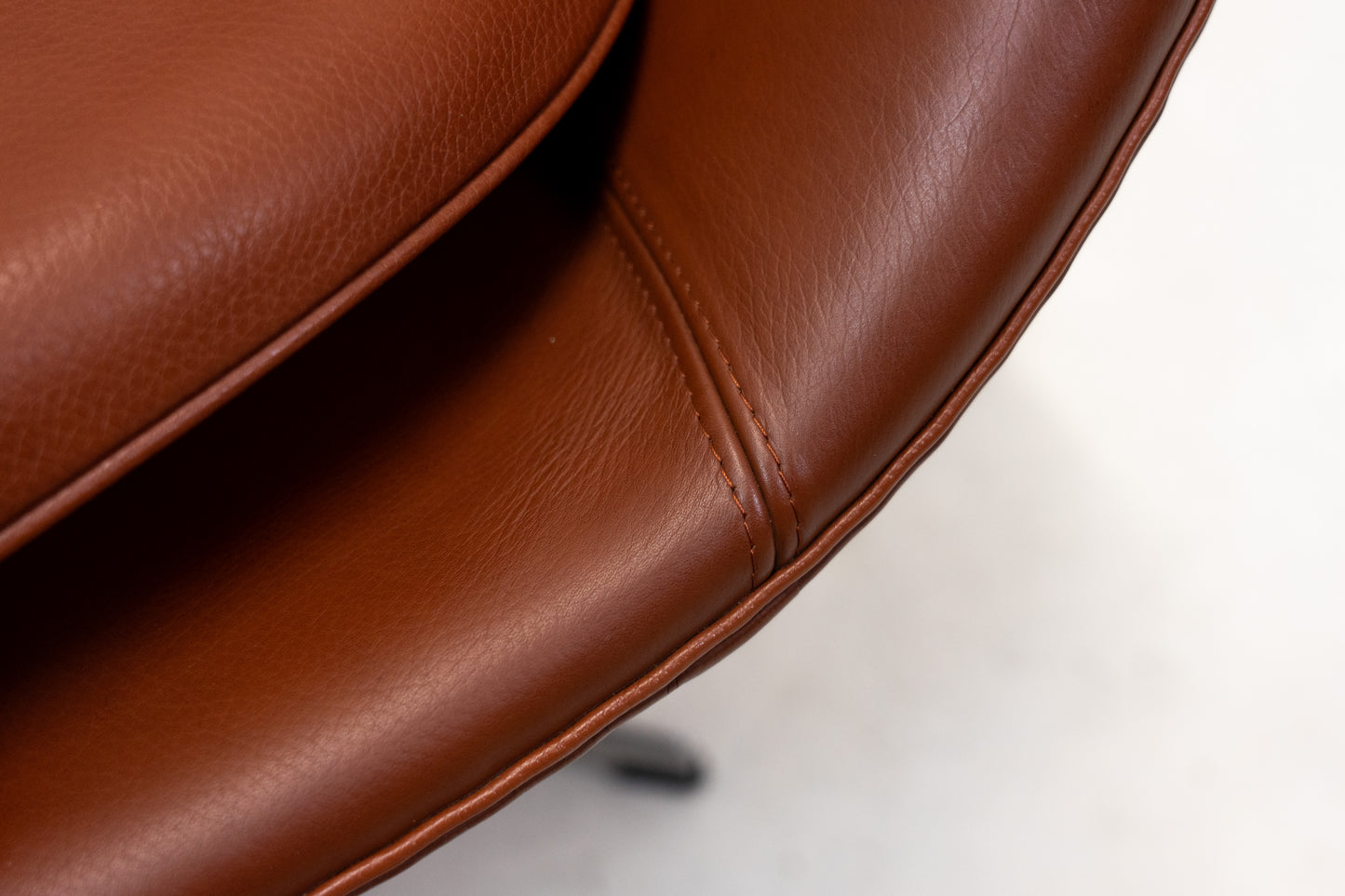 Fritz Hansen Egg Chair Nr. 1