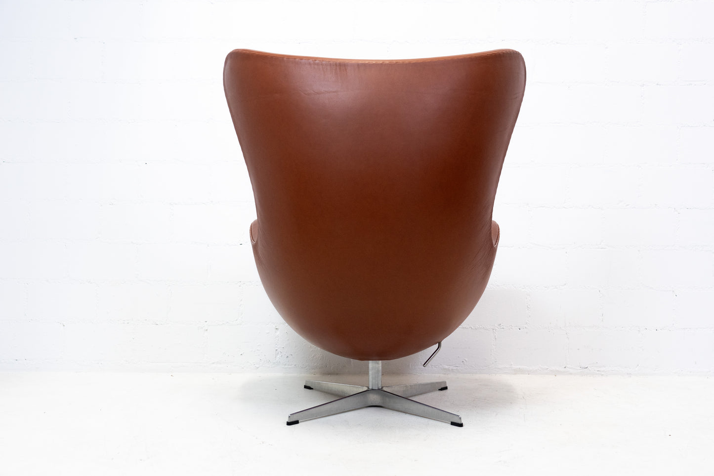 Fritz Hansen Egg Chair Nr. 1