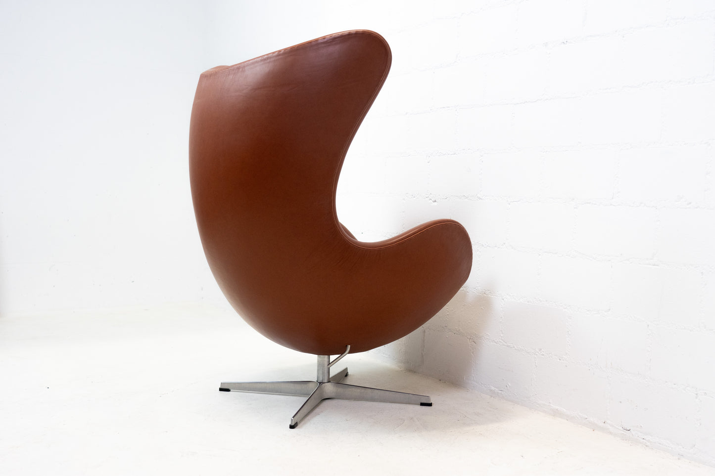 Fritz Hansen Egg Chair Nr. 1