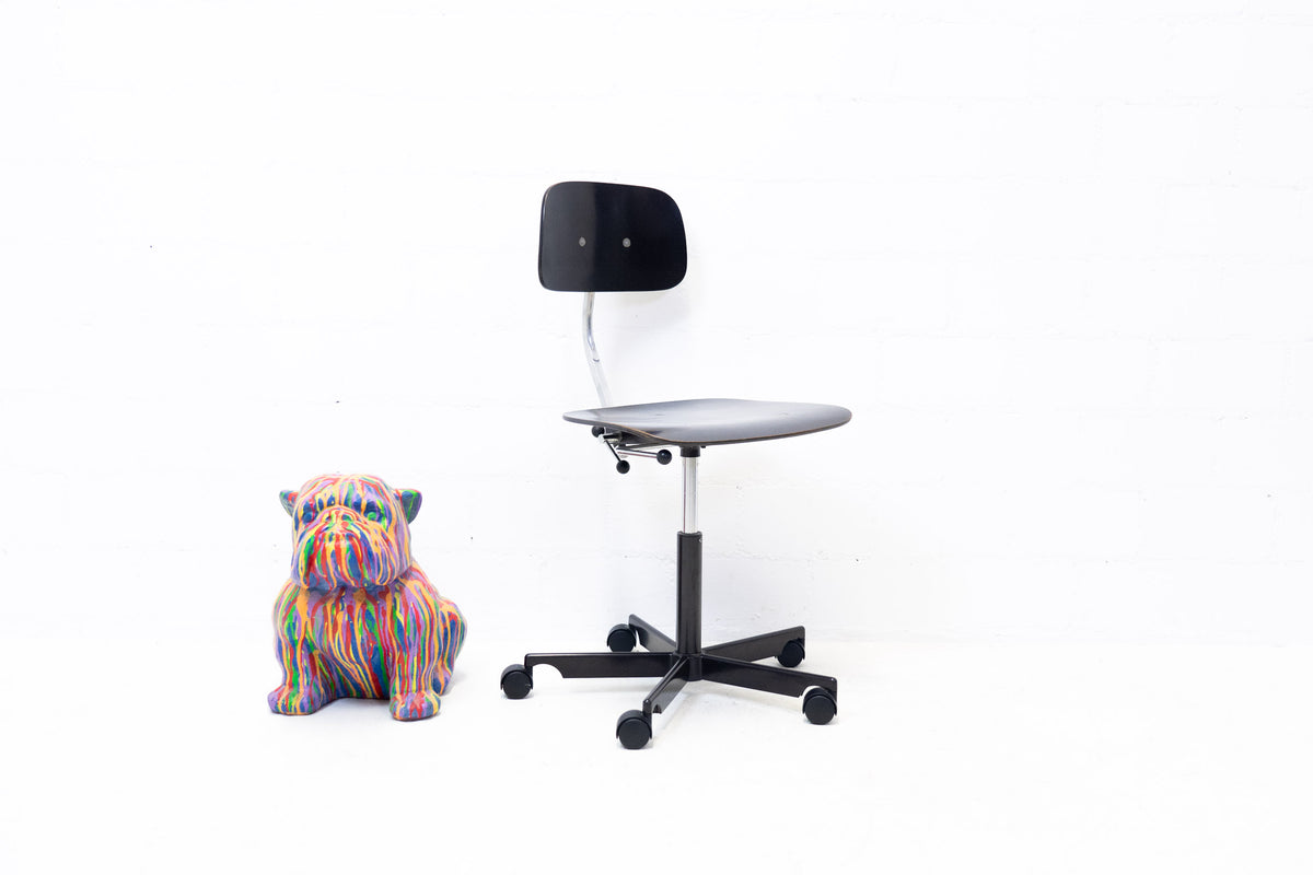 Fritz Hansen Kevi Bürostuhl Nr. 11 – Studio Ara