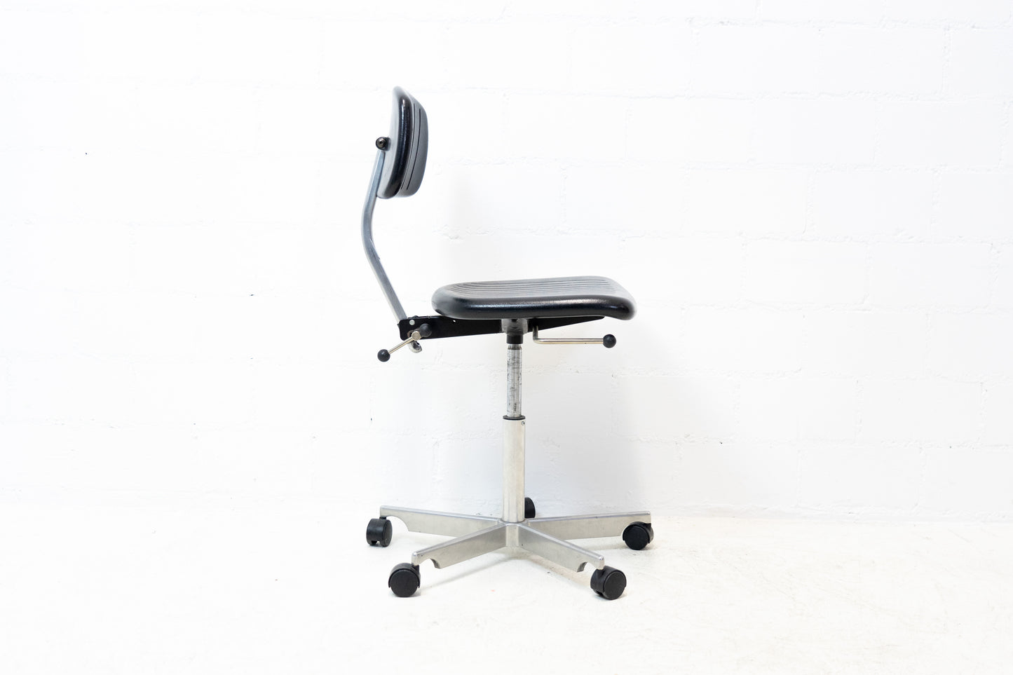 Fritz Hansen Kevi Bürostuhl Nr. 12