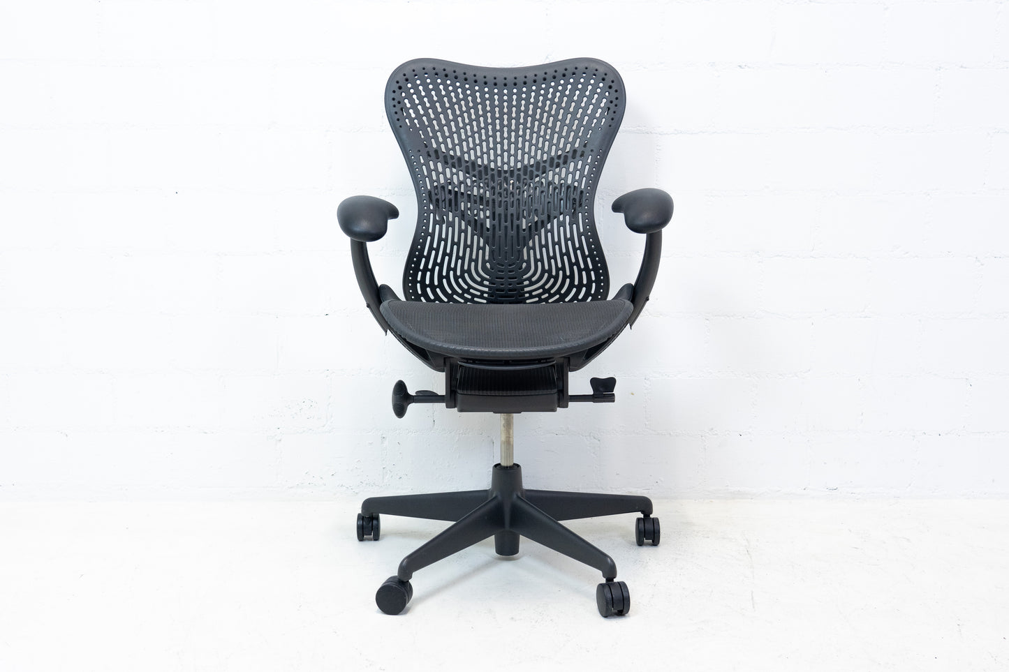 Herman Miller Mirra Bürostuhl Nr. 1