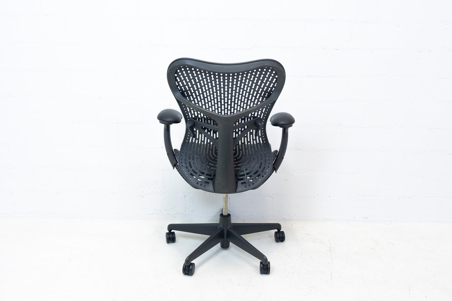 Herman Miller Mirra Bürostuhl Nr. 1