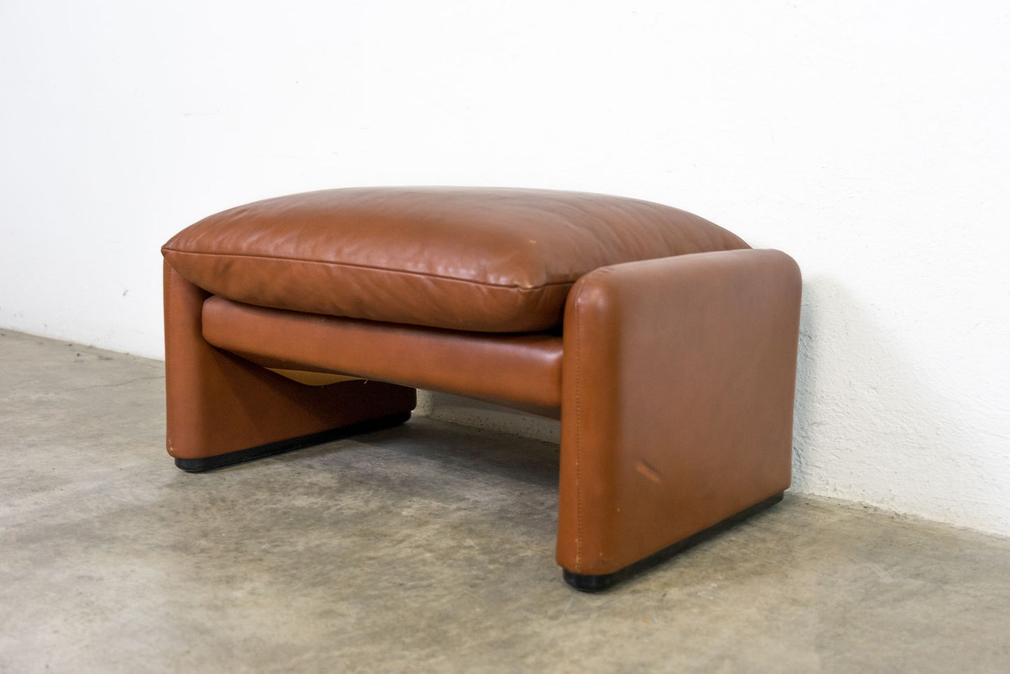 Hocker Leder Vintage