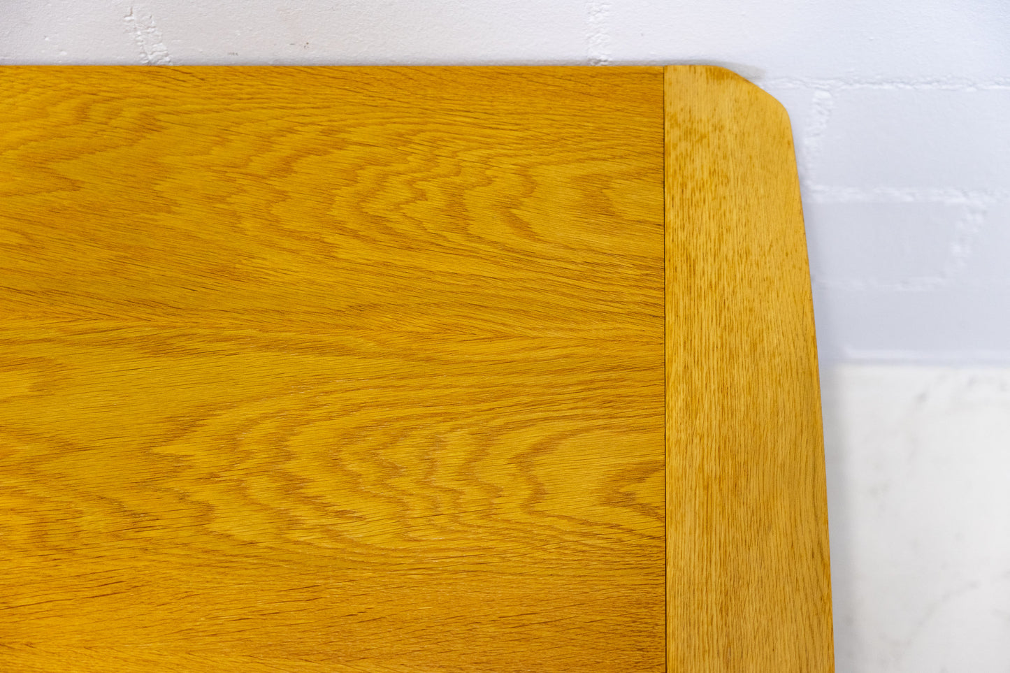 Holztisch massiv