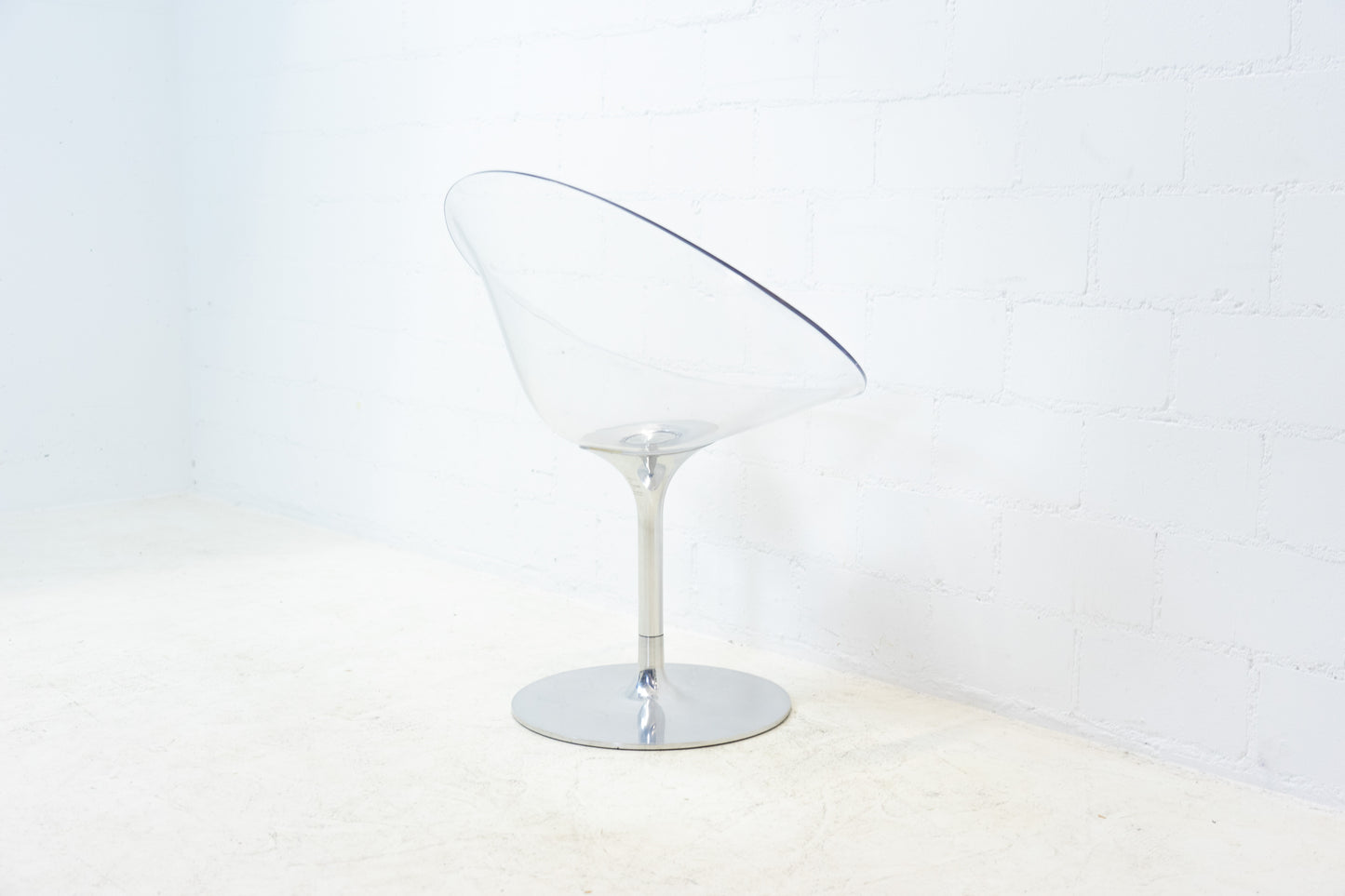 Kartell Eros Stuhl Nr. 1