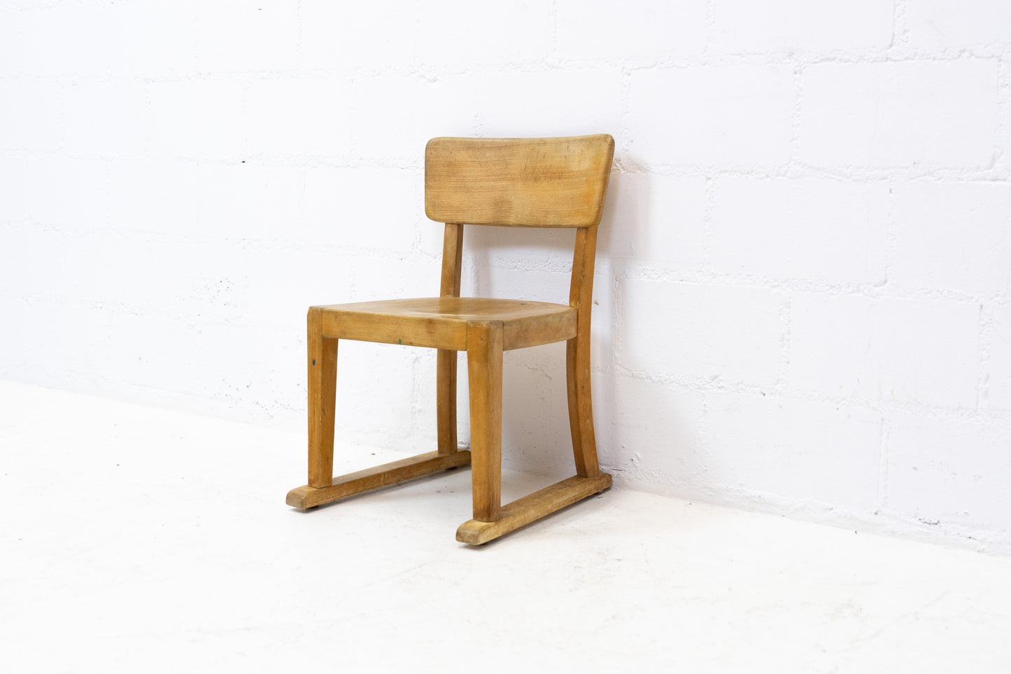 Kinderstuhl Holz Nr. 1