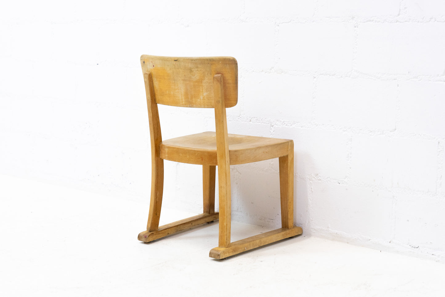 Kinderstuhl Holz Nr. 1