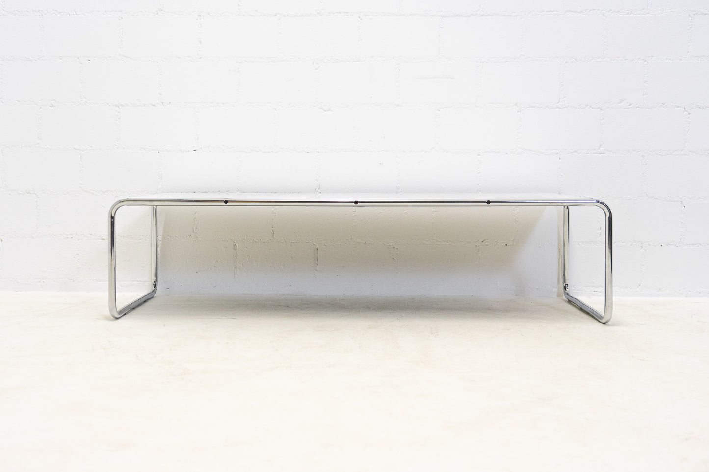 Knoll Laccio 2 Couchtisch