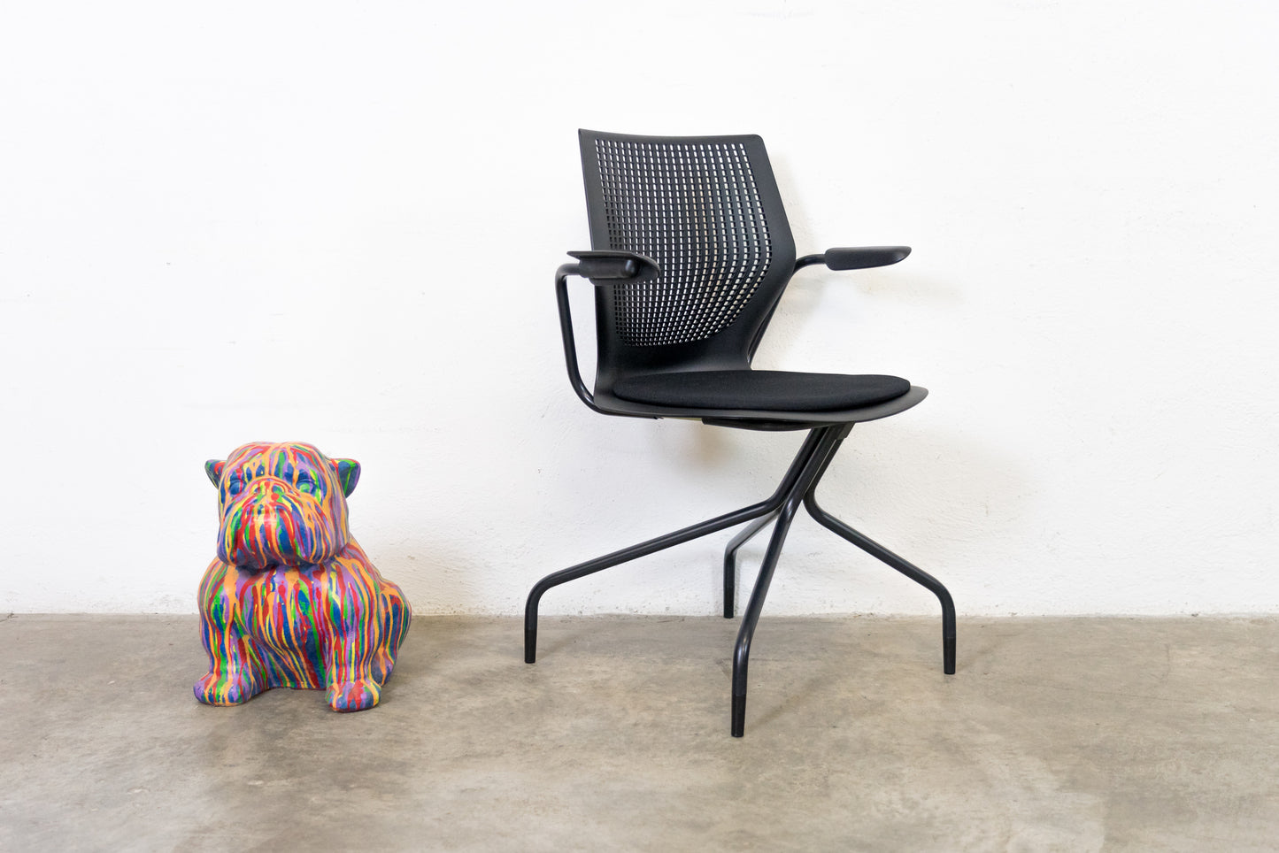 Knoll MultiGeneration Stuhl Nr. 1