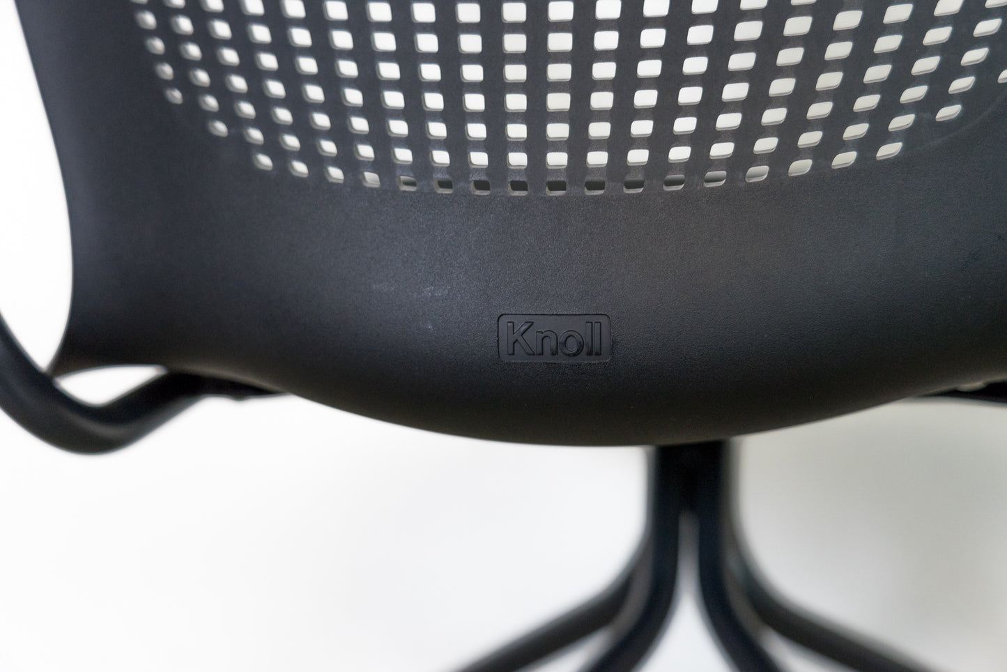 Knoll MultiGeneration Stuhl Nr. 2