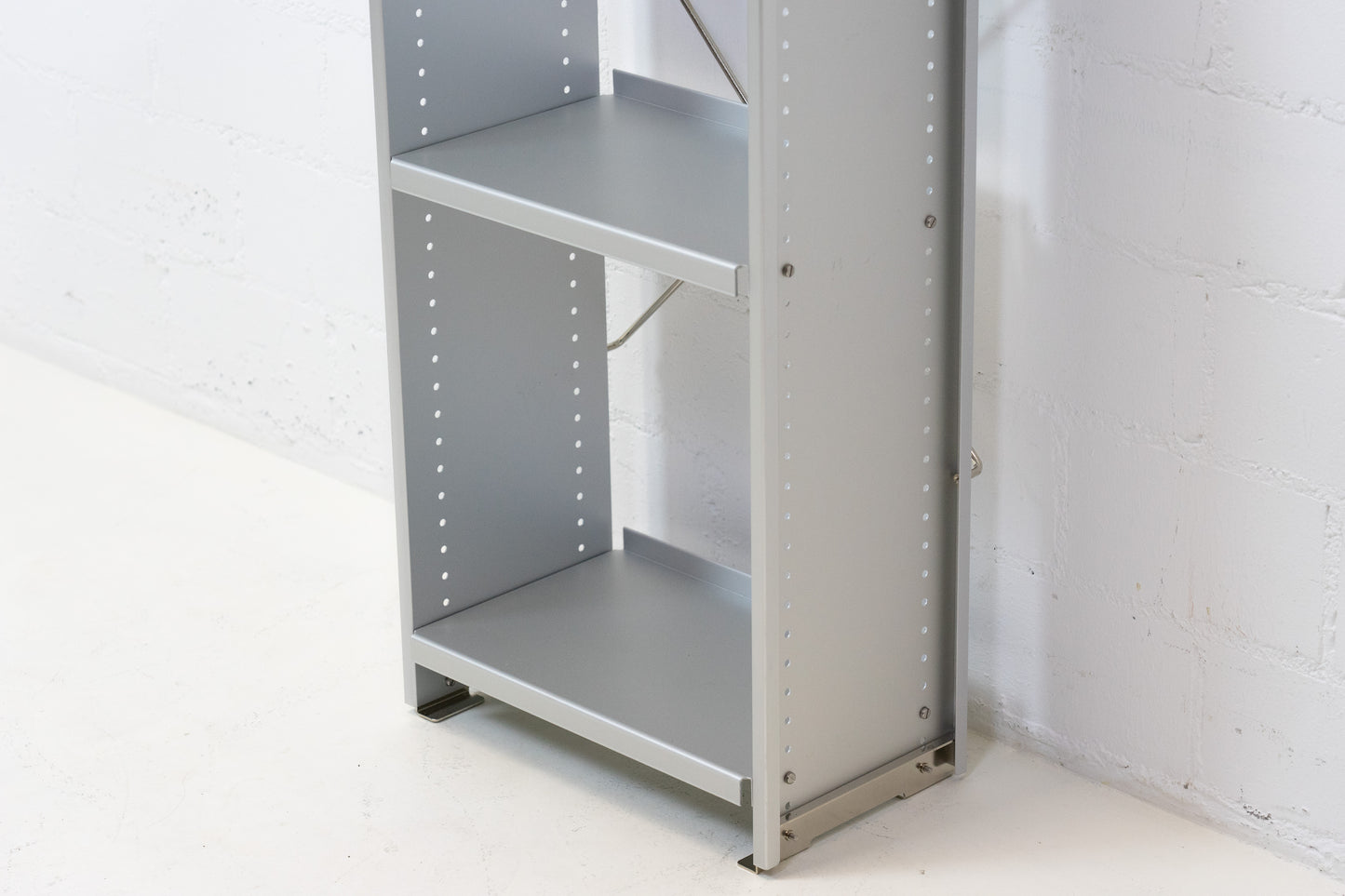 Lehni Aluminium-Regal Nr. 1