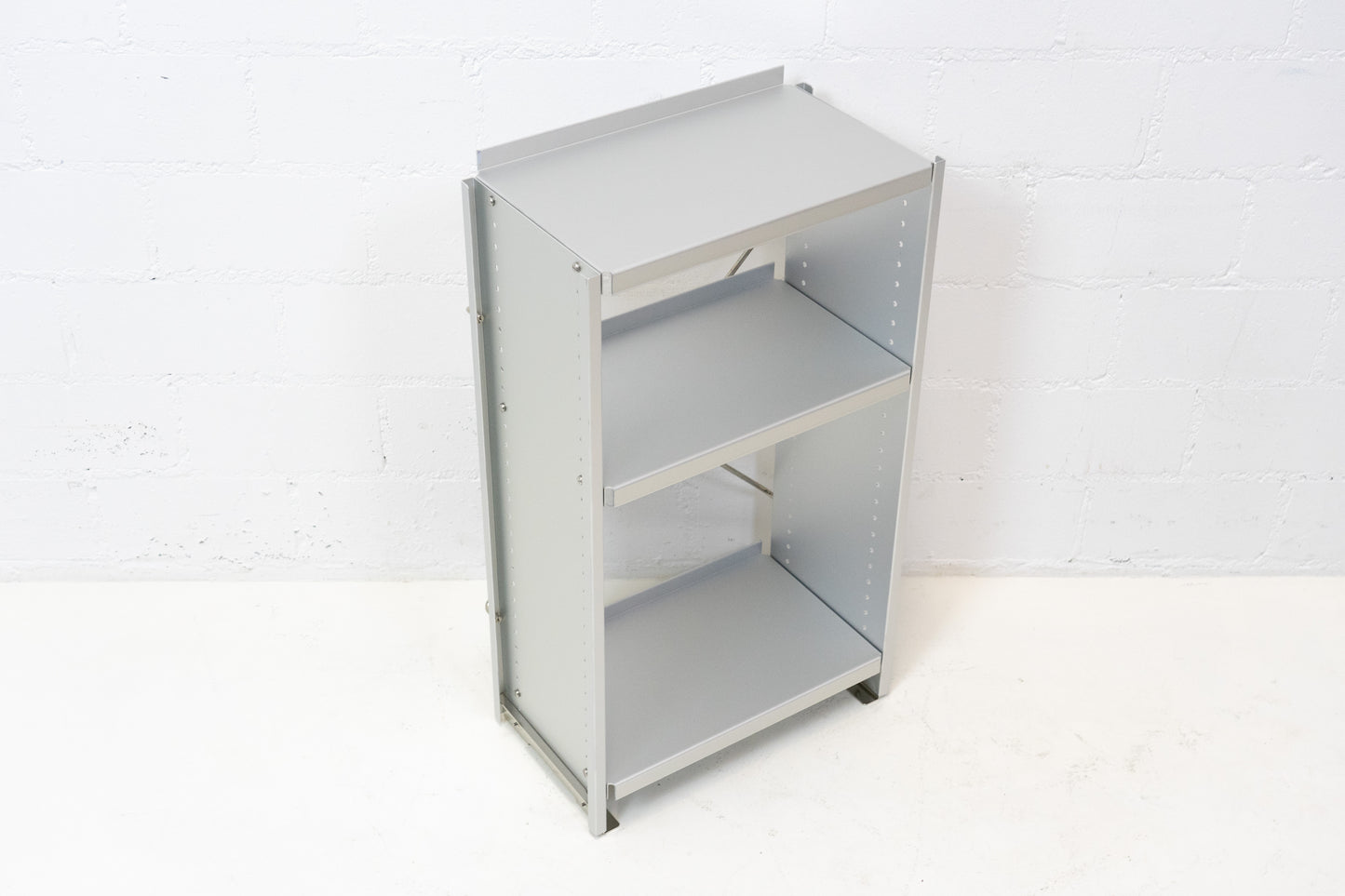 Lehni Aluminium-Regal Nr. 2