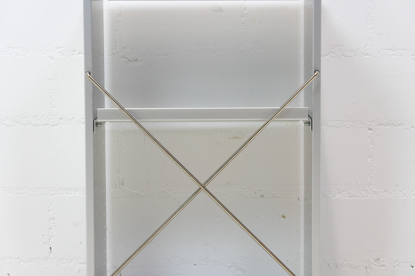 Lehni Aluminium-Regal Nr. 2
