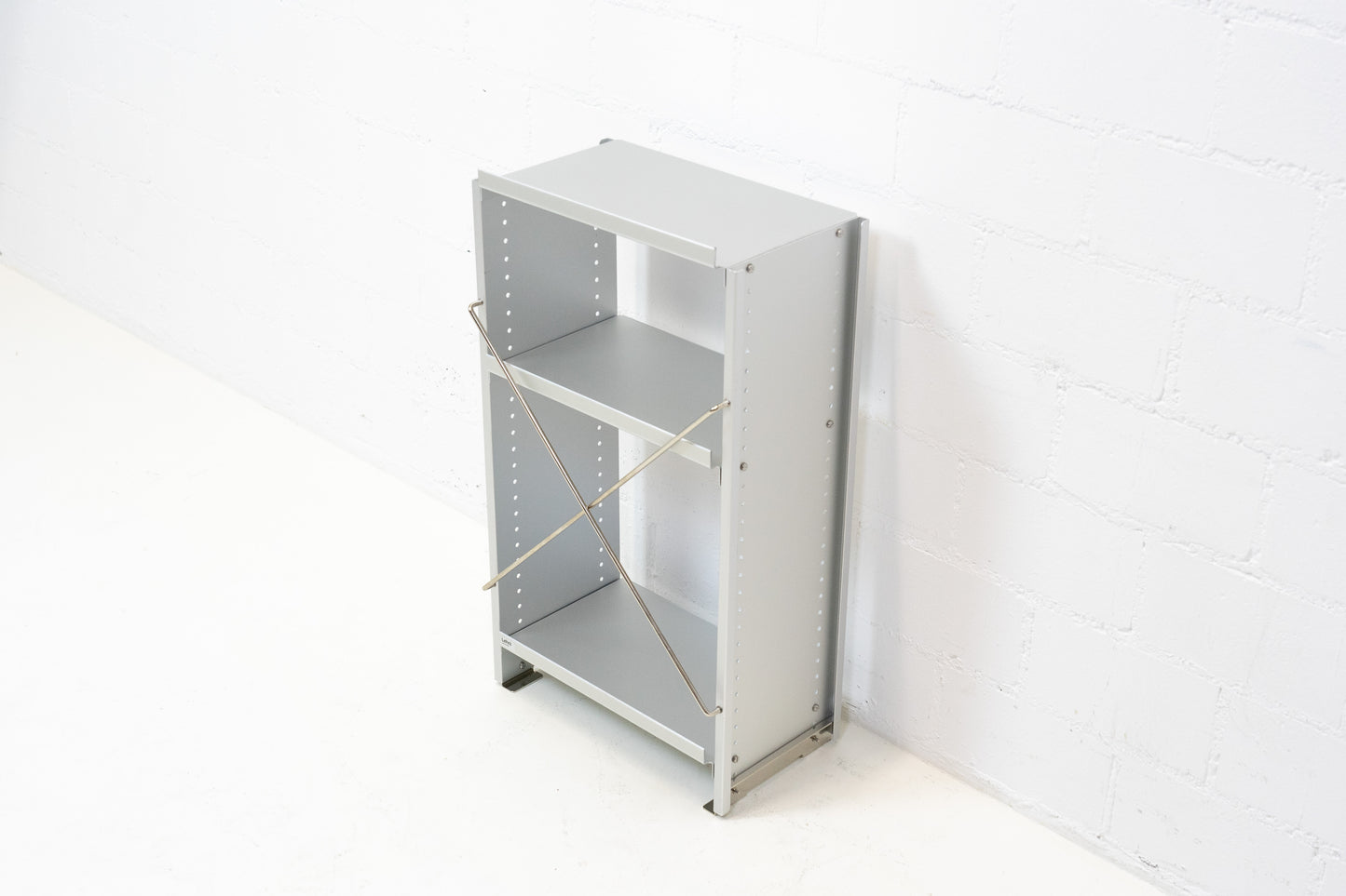 Lehni Aluminium-Regal Nr. 2