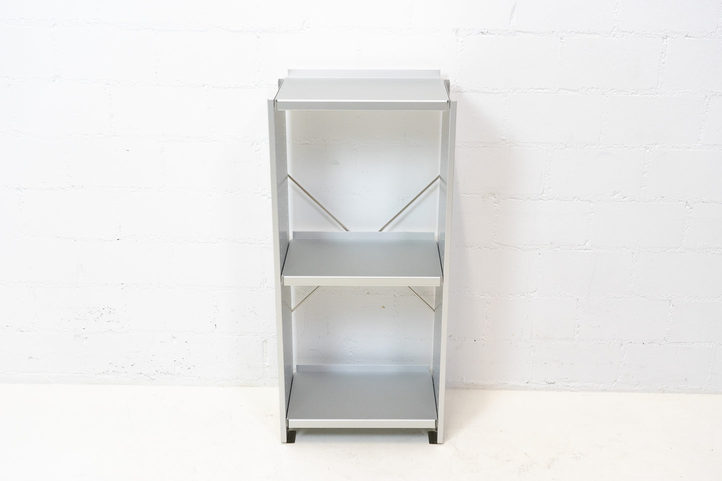 Lehni Aluminium-Regal Nr. 3