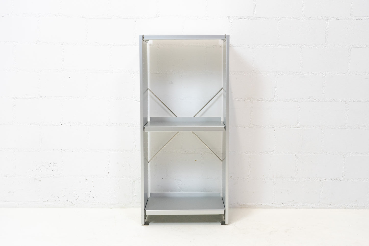 Lehni Aluminium-Regal Nr. 3