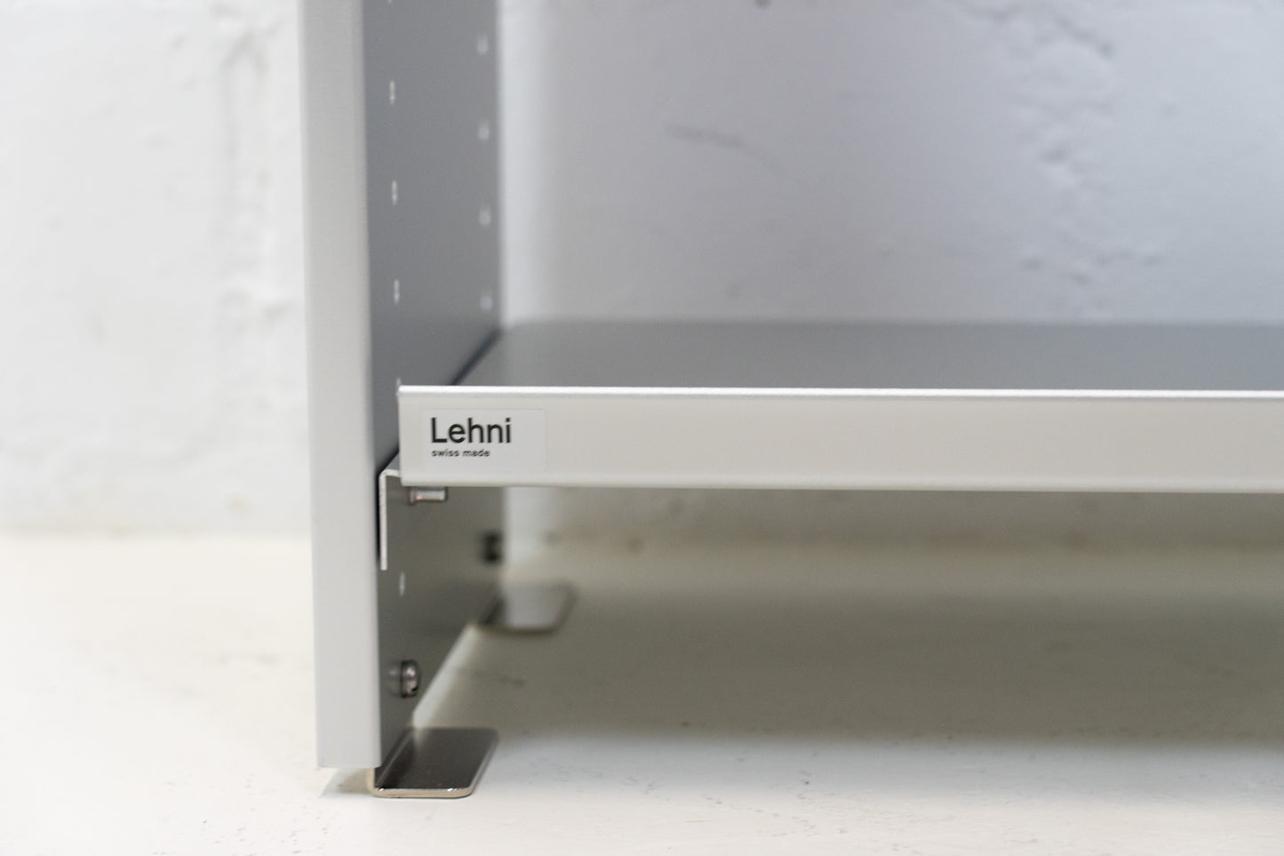 Lehni Aluminium-Regal Nr. 3