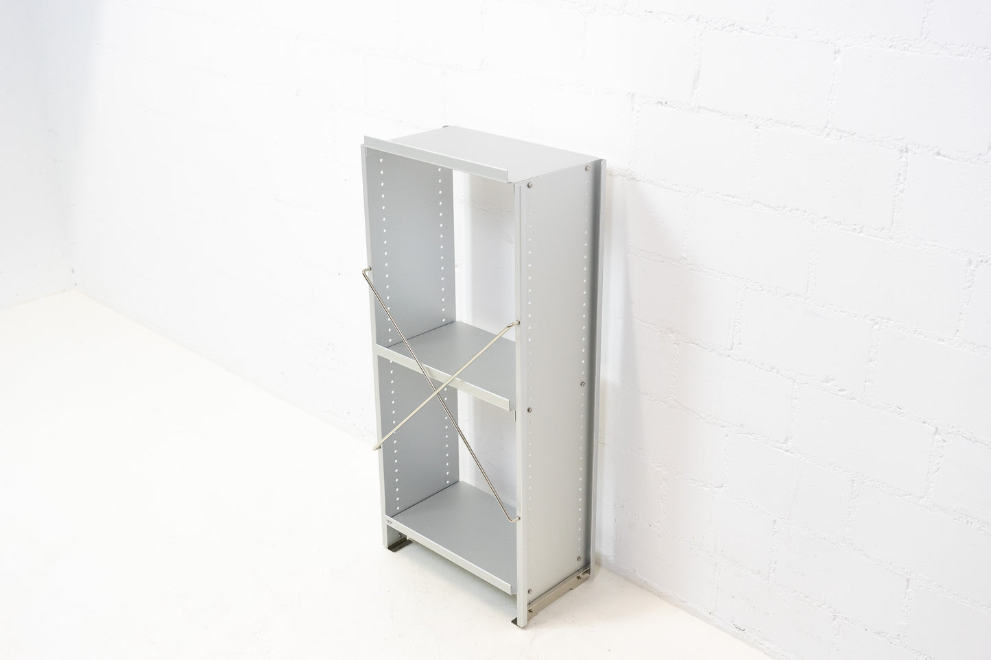 Lehni Aluminium-Regal Nr. 3