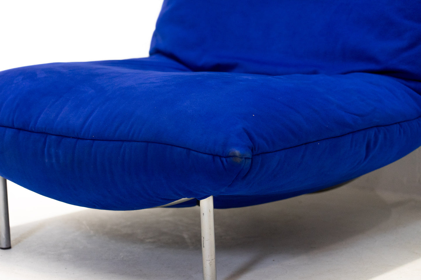 Ligne Roset Calin Sessel mit Hocker