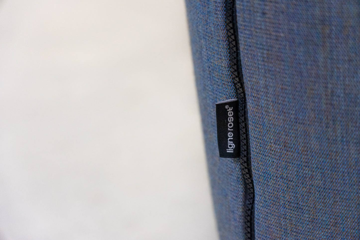 Ligne Roset Plumy Sofa Stoff
