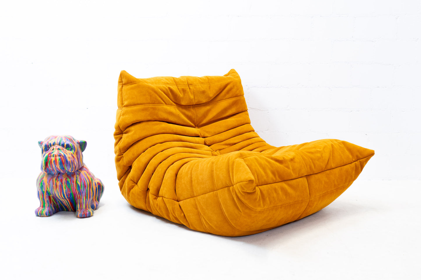 Ligne Roset Togo Sessel Alcantara