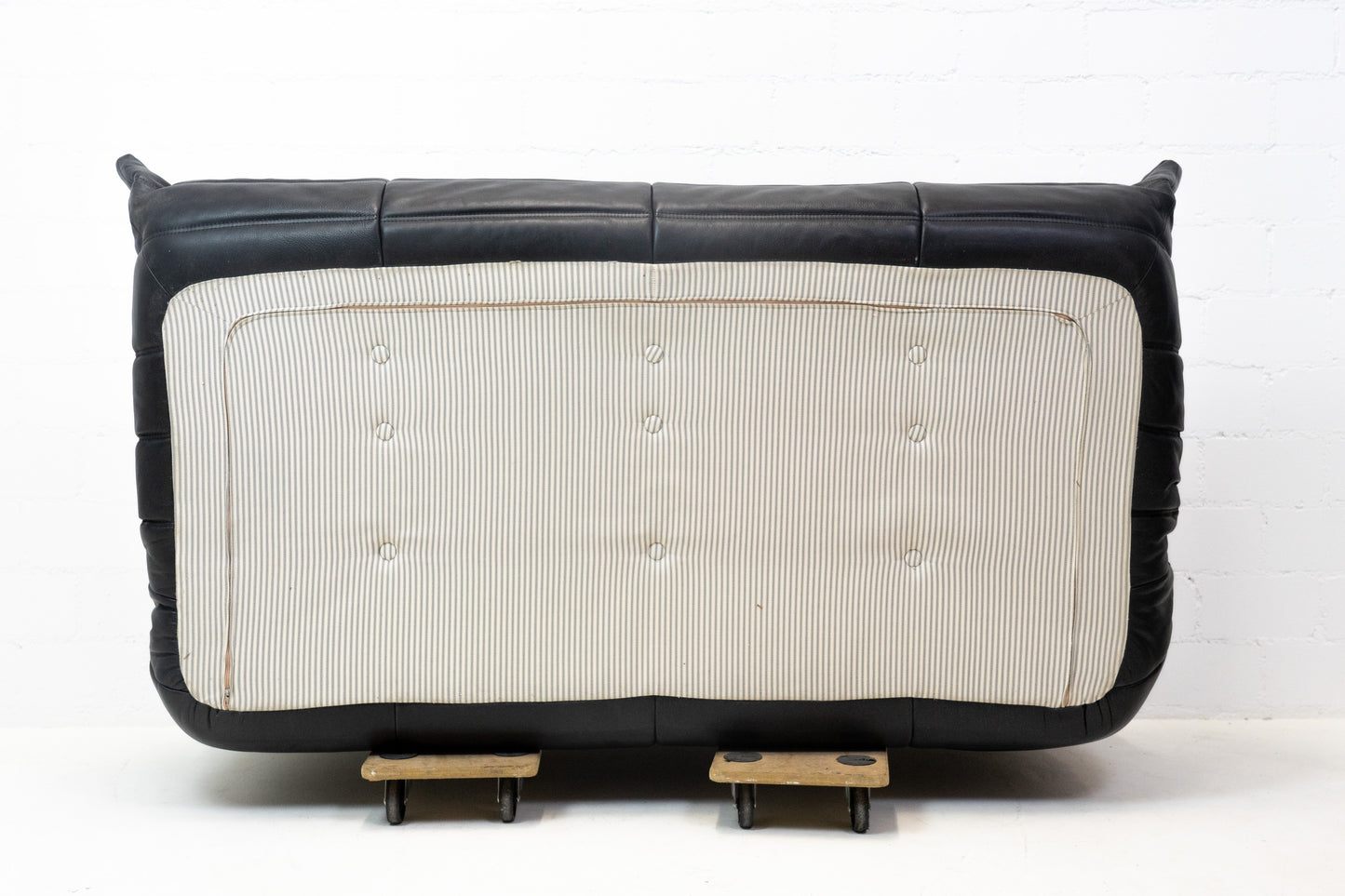 Ligne Roset Togo Sofa Leder Nr. 12