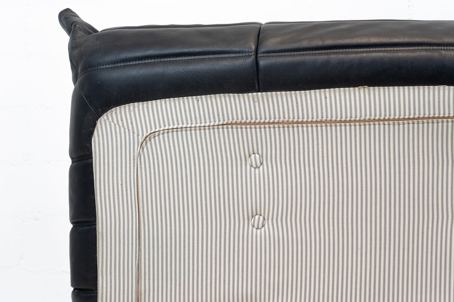 Ligne Roset Togo Sofa Leder Nr. 12