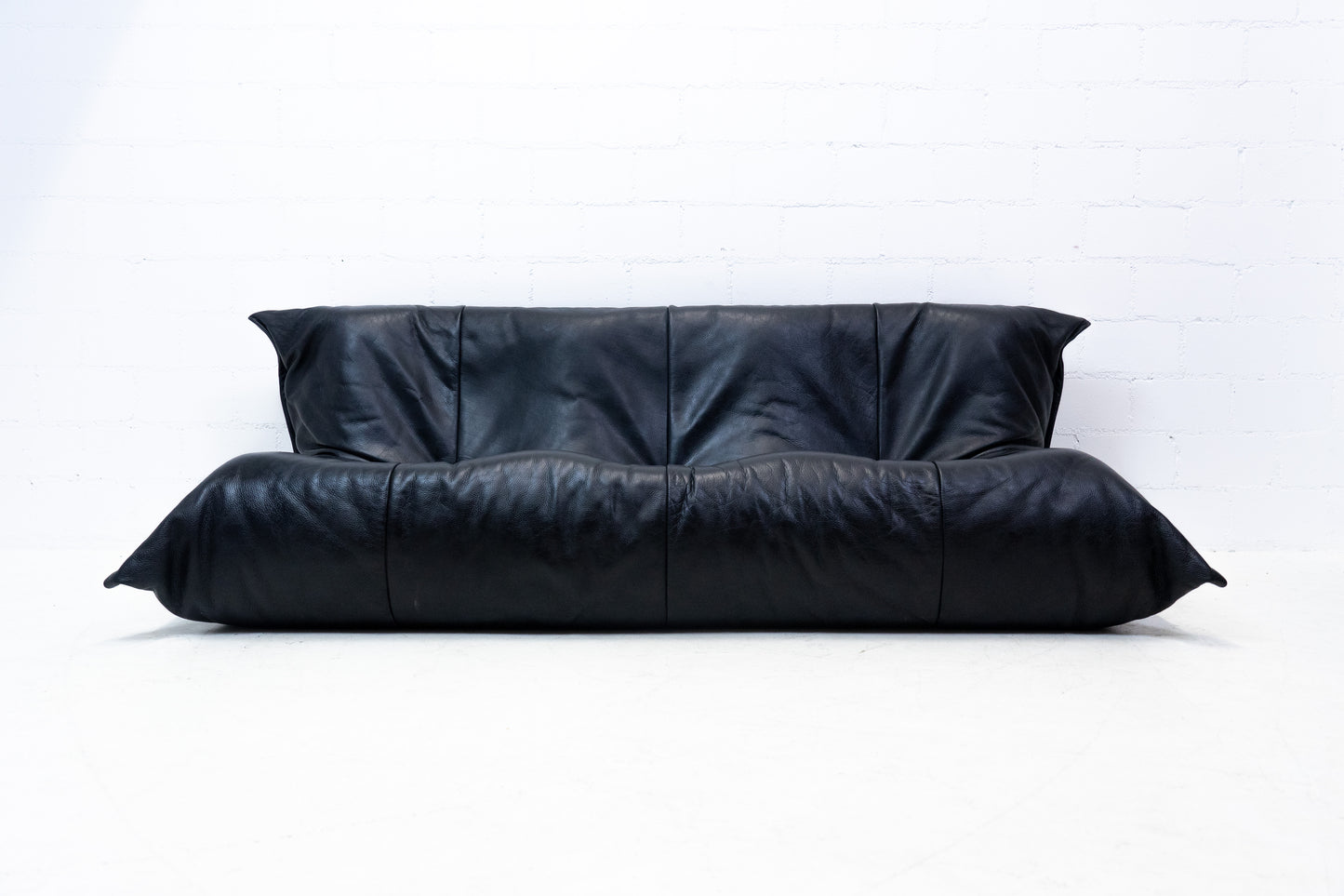 Ligne Roset Yoko Sofa Nr. 1