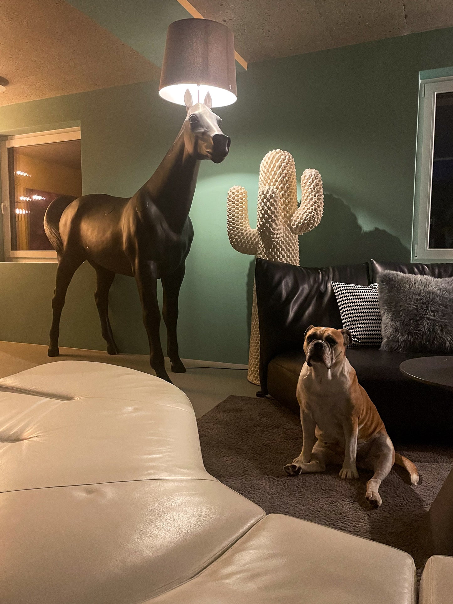 Moooi Horse Lamp Front Design