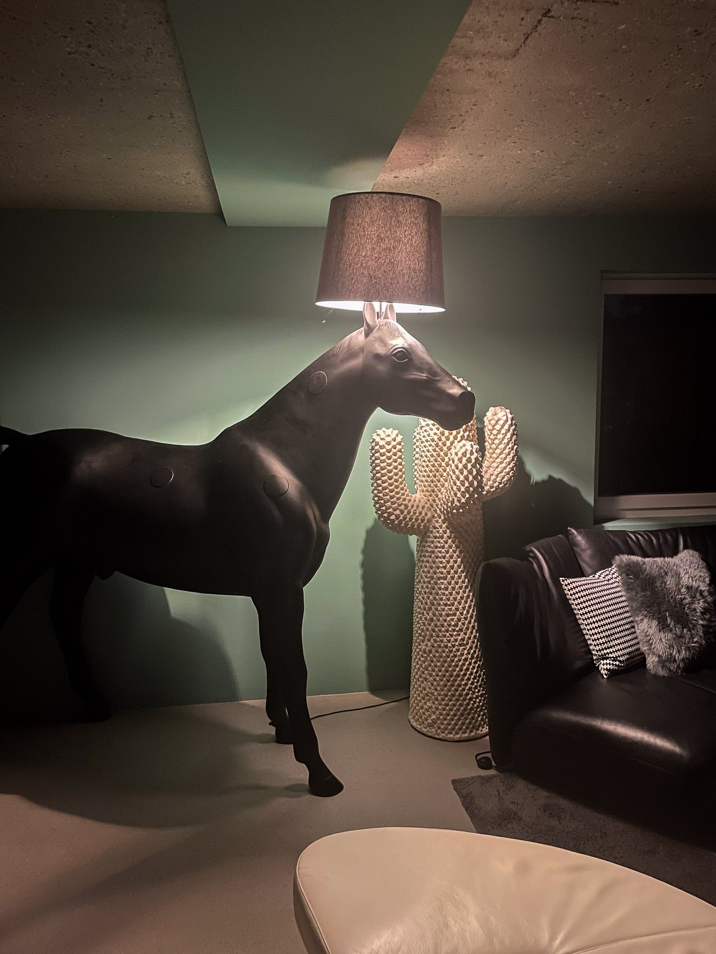 Moooi Horse Lamp Front Design